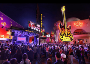 Universal Citywalk_ Concerts