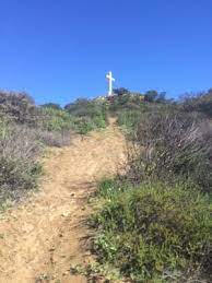 The-Hollywood-Cross_05