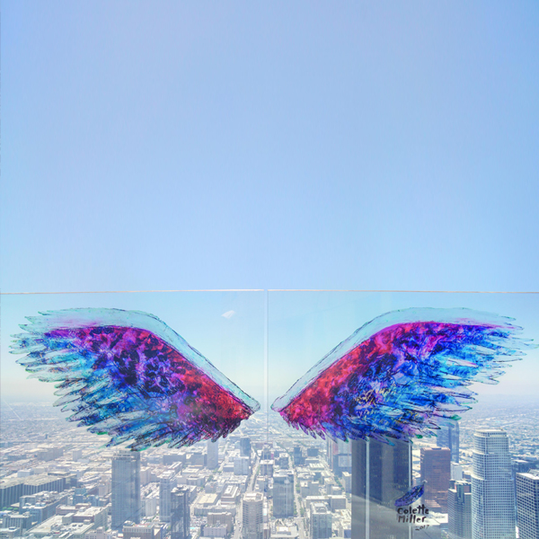 Angel-Wings_Que-Space
