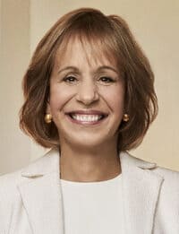 Carol-Folt-USC-President-784x1024