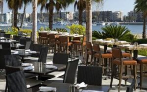 beachside restaurant and bar