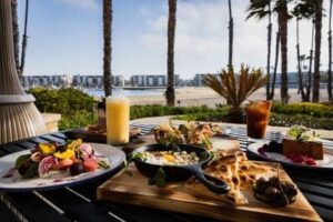 beachside dine