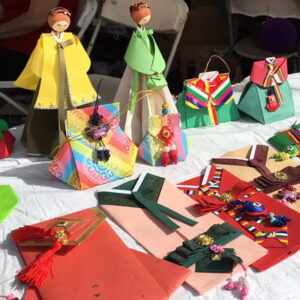 traditional korean dolls