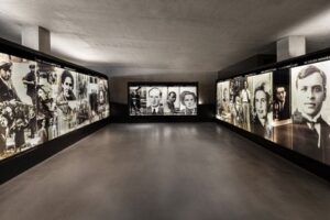 holocaust museum exhibit 1