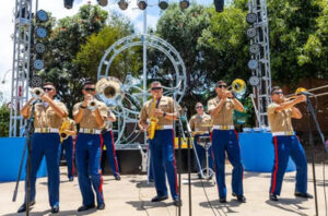 Marine_Band_San_Diego_crop