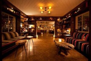 the bungalow_main bar