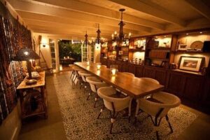 the bungalow_state room