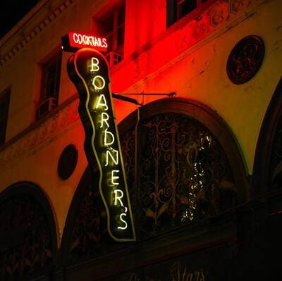 boardners_art deco_bar_signage