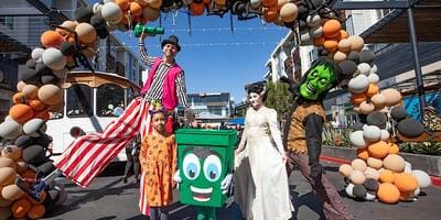 halloween bash_playa