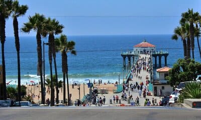 manhattan beach boulevard 2