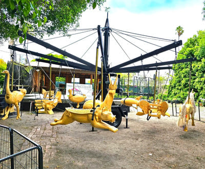 venice flying carousel (1)