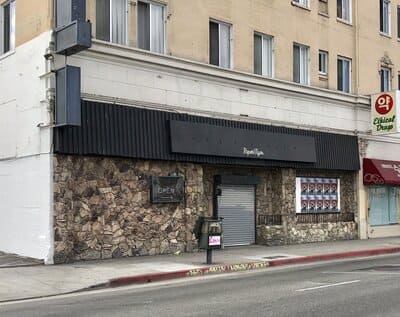 paper tiger bar_