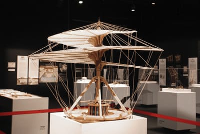 Leonardo3 - Aerial Screw 01