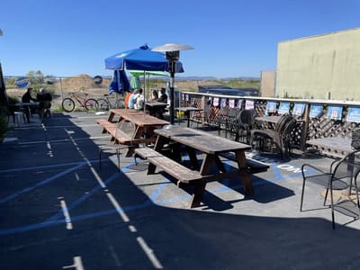 Los-Angeles-Prince-O-Whales-8-scaled